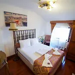 Hotel Sarnic Butik 3*