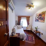 Sarnic Butik 3*