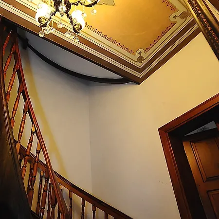 Hotell Sarnic Butik 3*