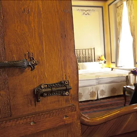 ホテル Sarnic Butik イスタンブール