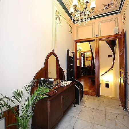 Sarnic Butik 3*