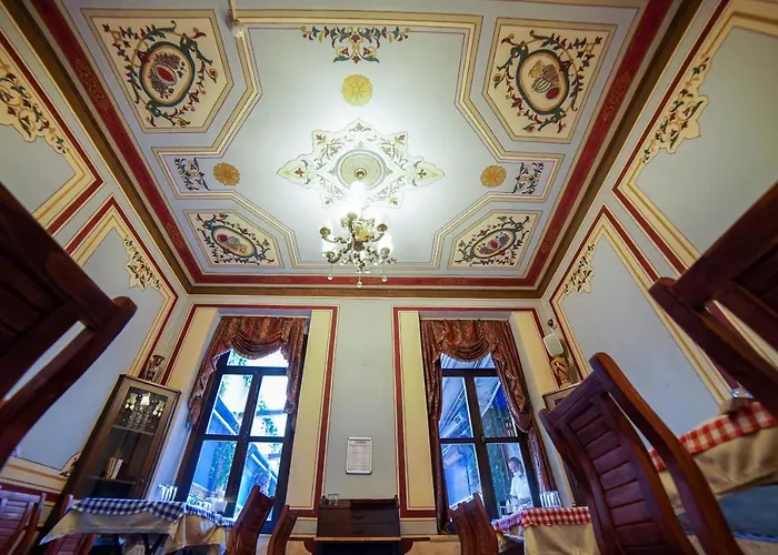 Hotell Sarnic Butik 3*